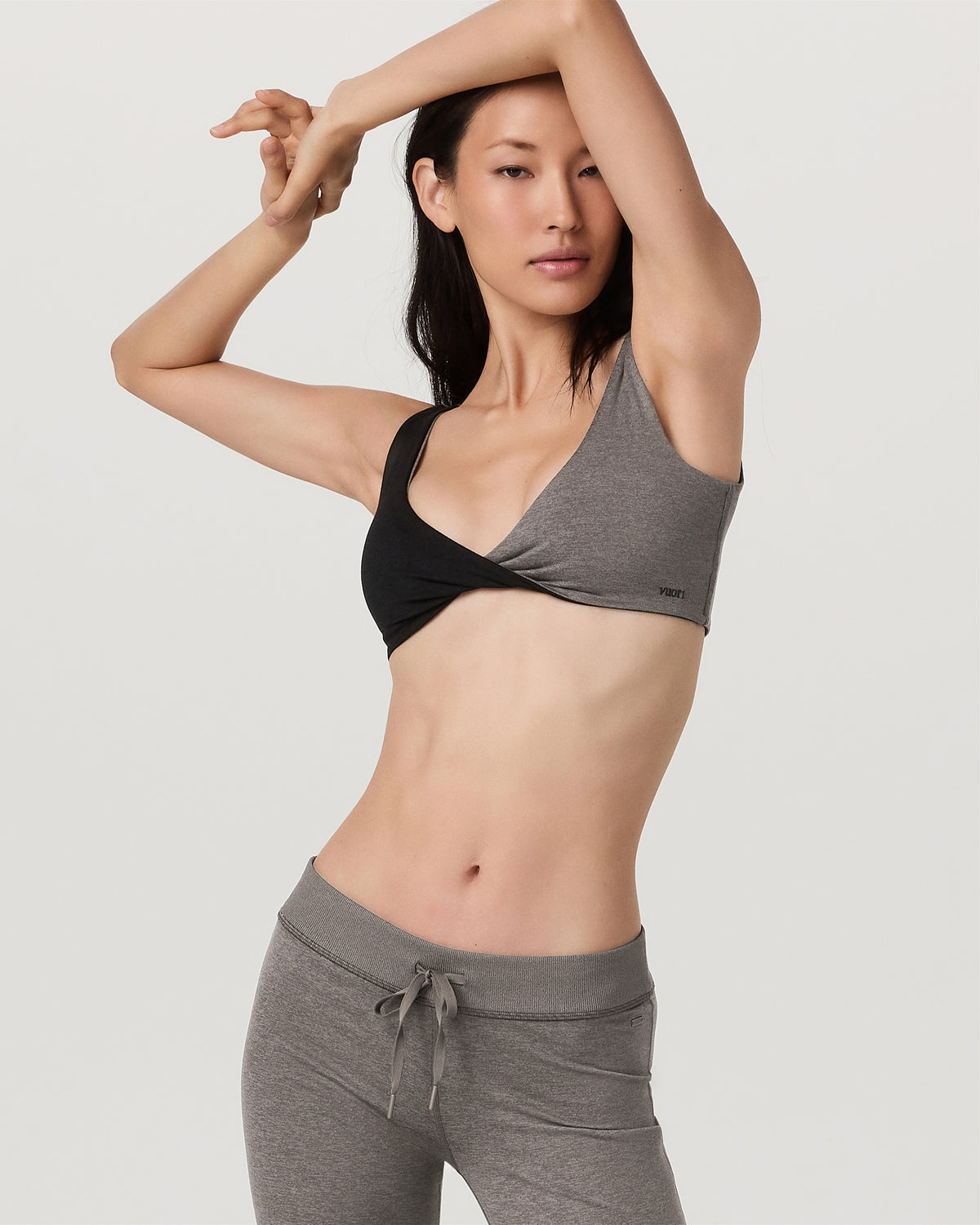 Women Vuori Halo Reversible Bra Women's Chia Heather Sports Bra