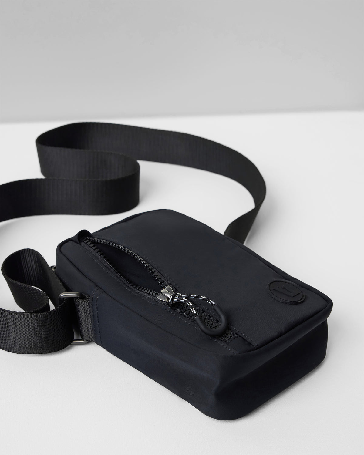 Women|Men|Accessories Vuori All Around Crossbody Black Bag