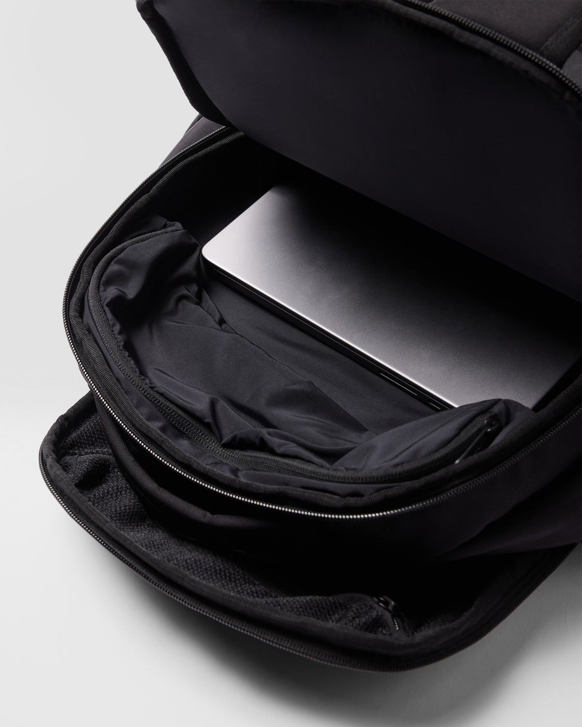Women|Men|Accessories Vuori Pursuits Commuter Backpack Black
