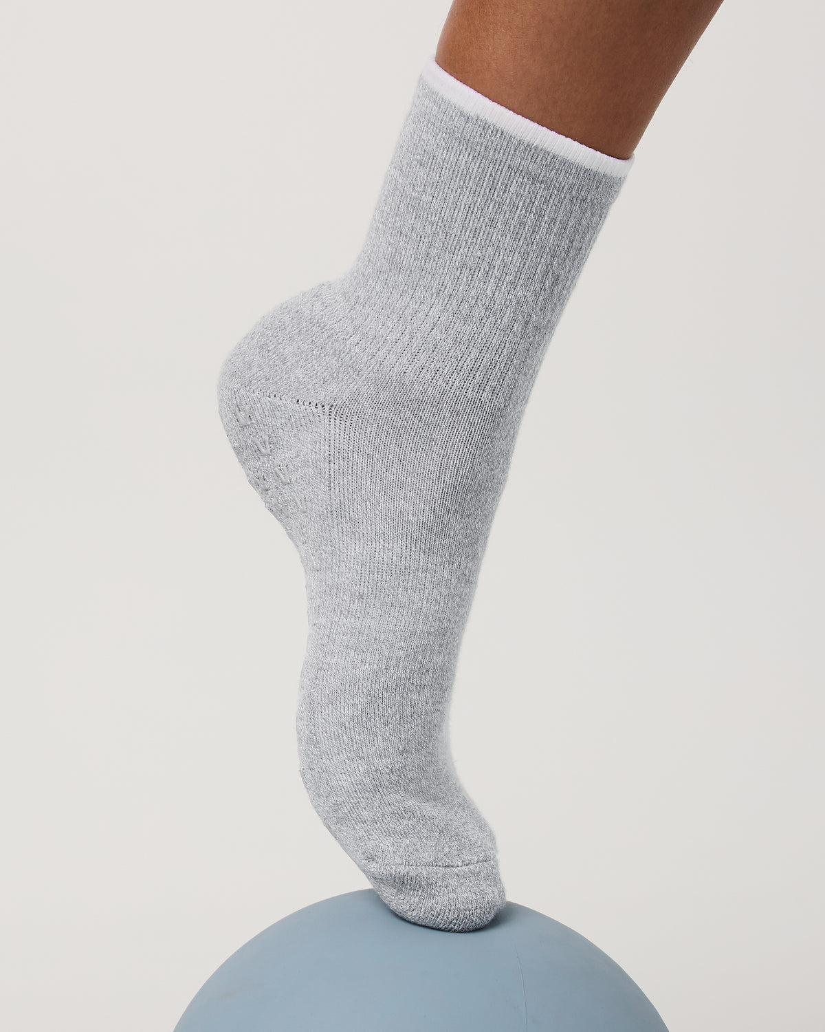 Women|Men|Accessories Vuori Half Crew Gripper Sock Light Heather Grey Grip