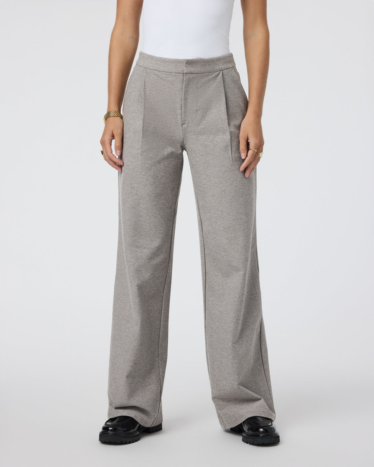 Women Vuori Elevation Trouser-Short Cobblestone High Rise Pants