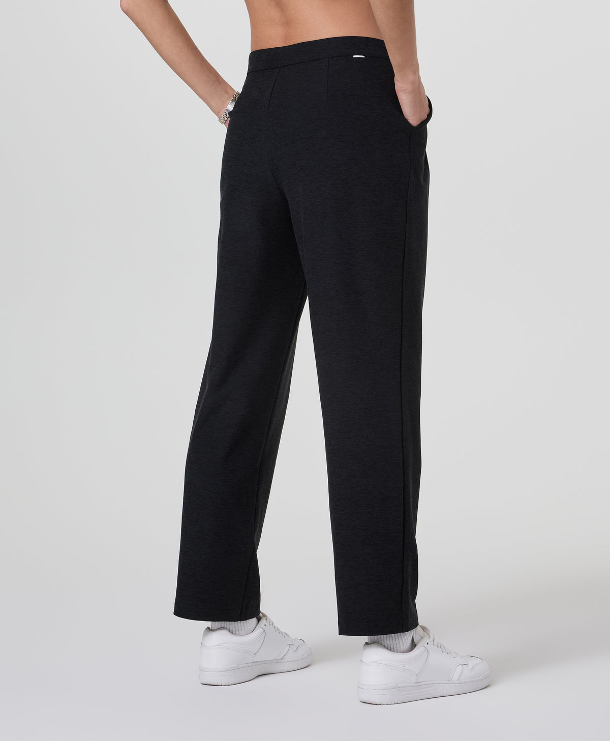 Women Vuori Elevation Ankle Trouser Black Heather