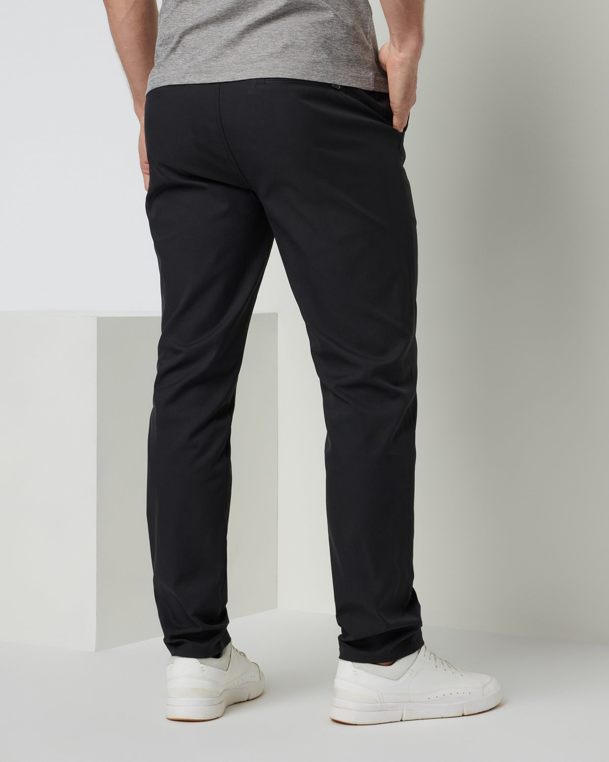 Men Vuori Cascade Tech Chino Pant Men's Black Chinos