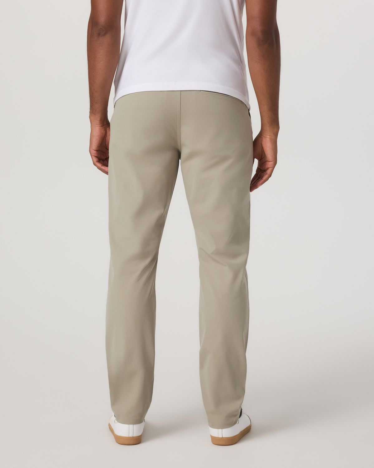Men Vuori Meta Trouser Classic Fit 34" Men's Truffle Tailored Pant