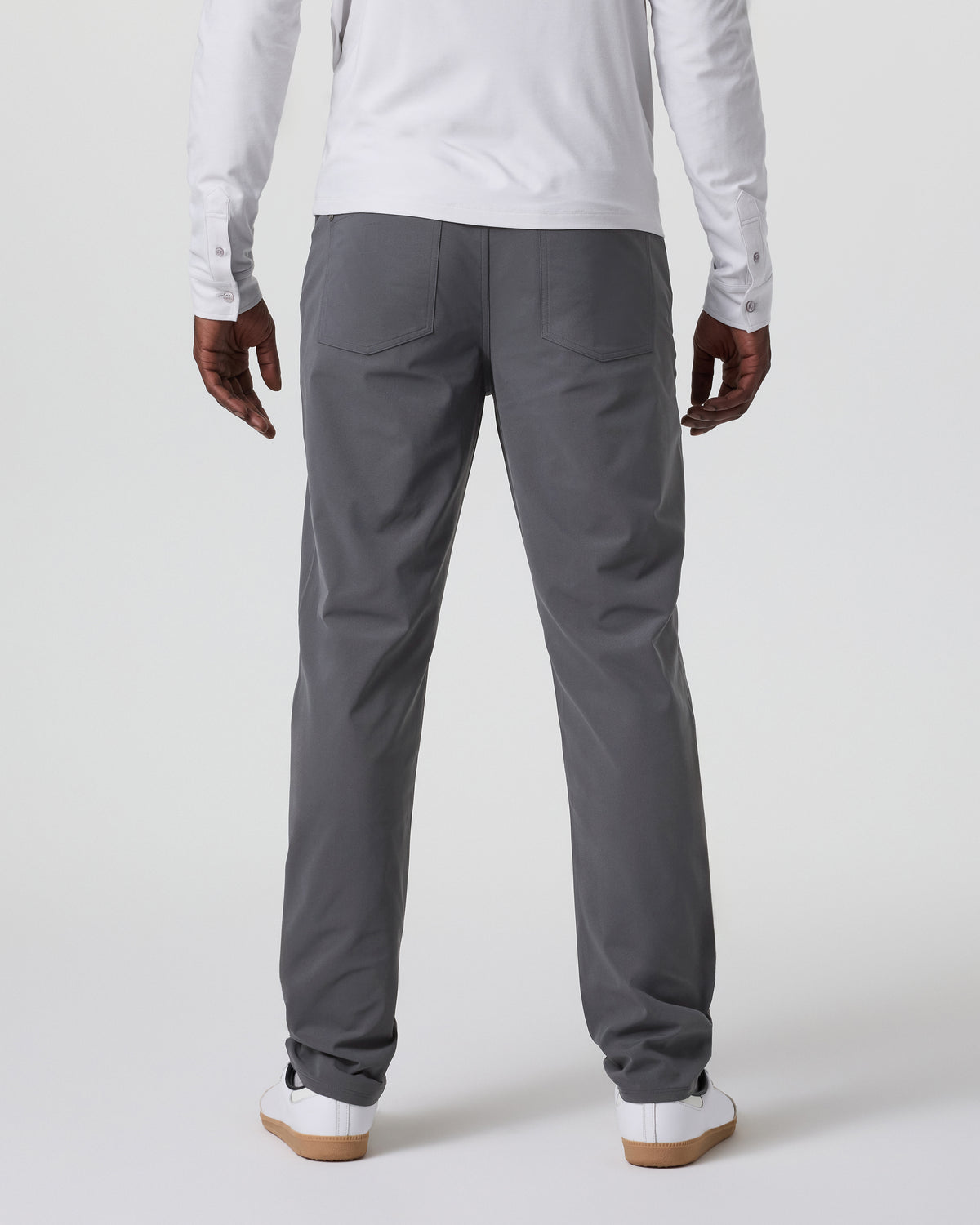 Men Vuori Meta Pant Classic Fit 30" Charcoal