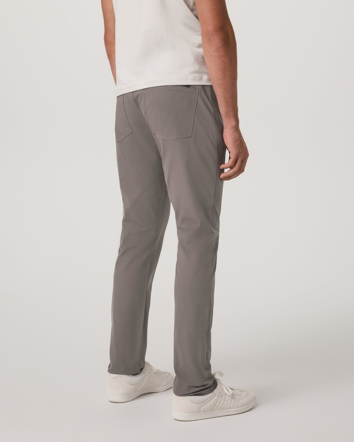 Men Vuori Meta Pant Athletic Slim Fit 30" Men's Warm Grey Pants