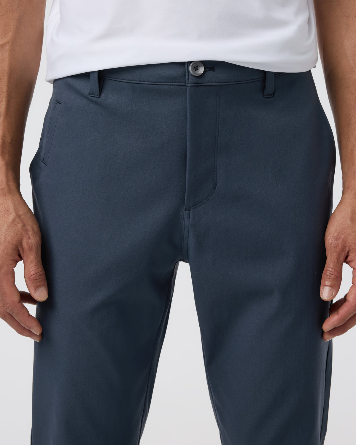 Men Vuori Cascade Tech Chino Pant Men's Ink Chinos