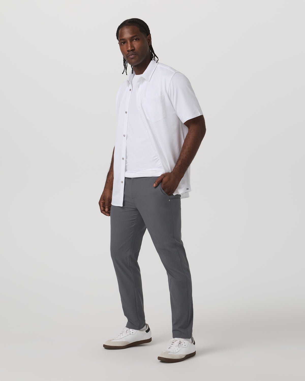 Men Vuori Cascade Tech Chino Pant Charcoal Chinos Clothing