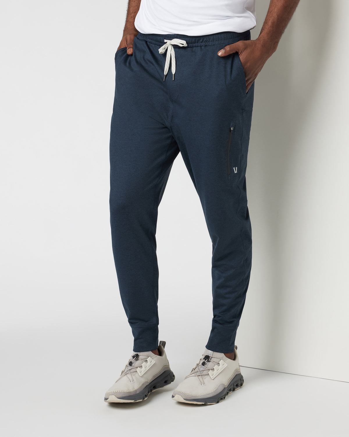 Men Vuori Sunday Performance Jogger Ink Navy Blue Joggers