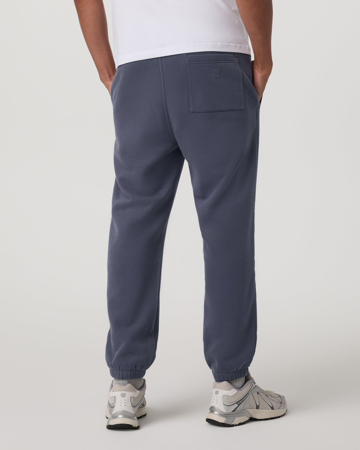 Men Vuori Seaside Sweatpant 28" Men's Relaxed Fit Azure Sweatpant