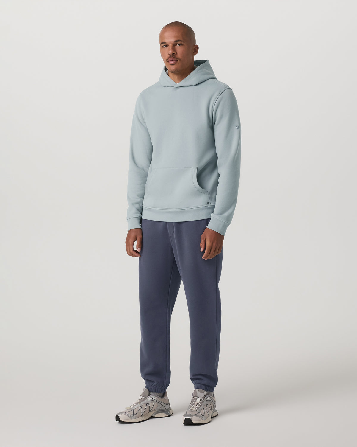 Men Vuori Seaside Sweatpant 28" Men's Relaxed Fit Azure Sweatpant