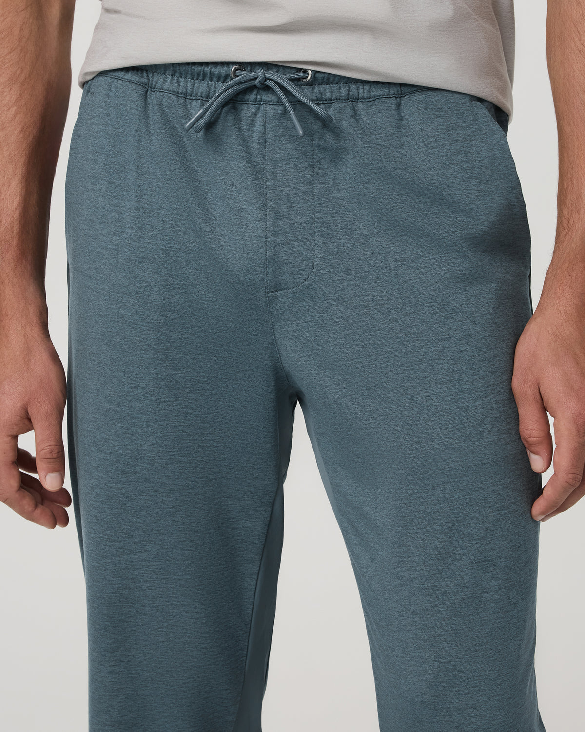 Men Vuori Men's Sunday Performance Track Pant 30" Blue Sea Heather| Vuori