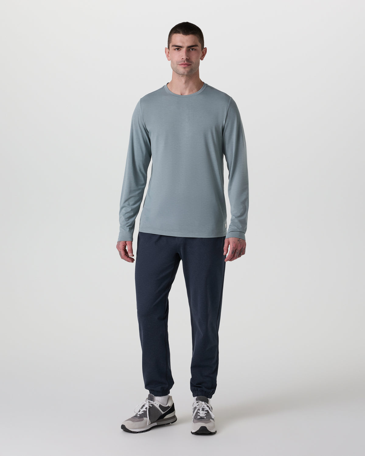 Men Vuori Coronado Performance Sweatpant Classic 28" Midnight Heather