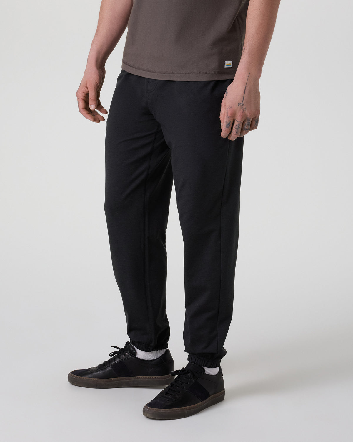Men Vuori Coronado Performance Sweatpant Classic 28" Black Heather