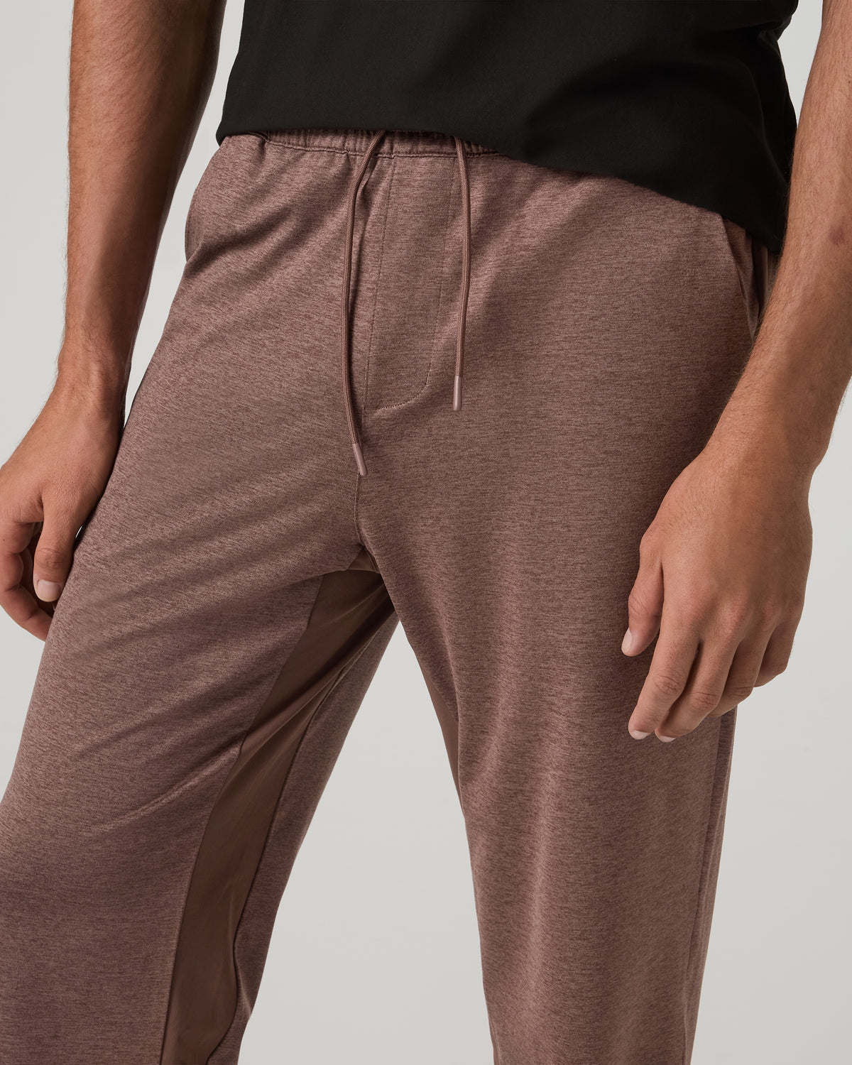 Men Vuori Men's Sunday Performance Track Pant 30" Sable Heather