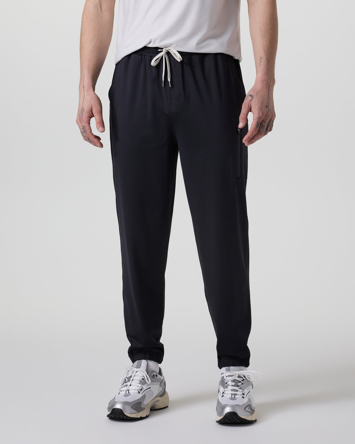 Men Vuori Sunday Performance Sweatpant Classic 30" Black