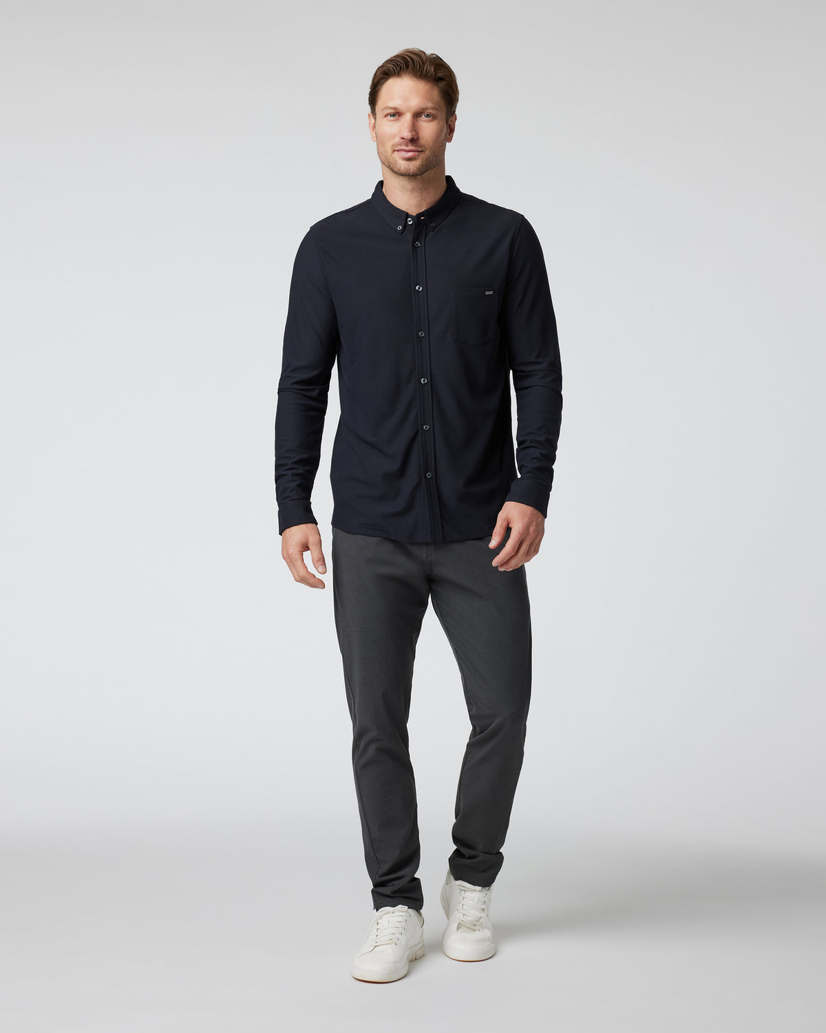 Men Vuori Aim Pant Charcoal Pants for Golf, Travel & Everyday