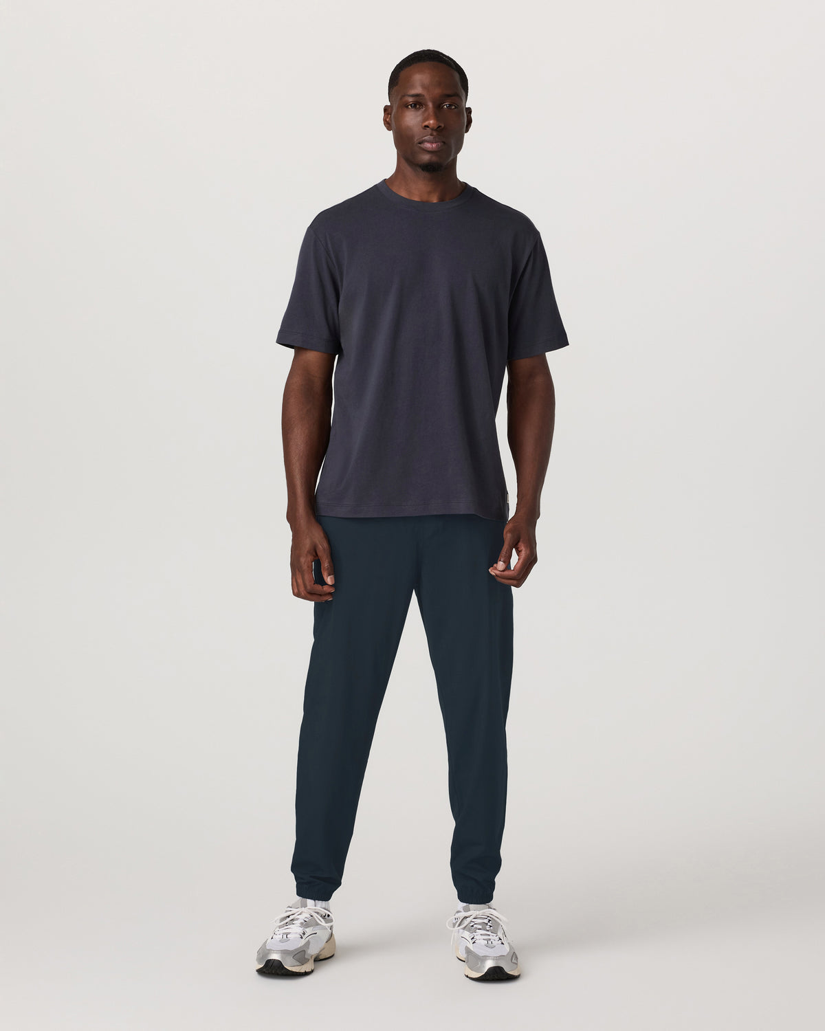 Men Vuori Kore Jogger Unlined 28" Men's Ink Joggers