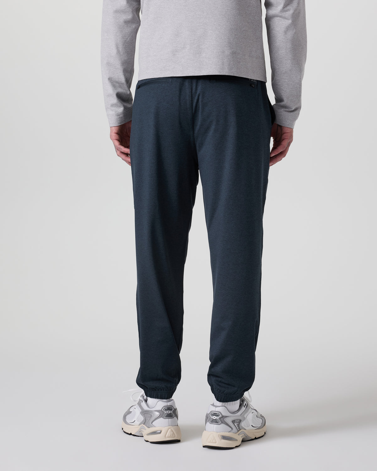 Men Vuori Sunday Performance Sweatpant Classic 30" Ink Heather