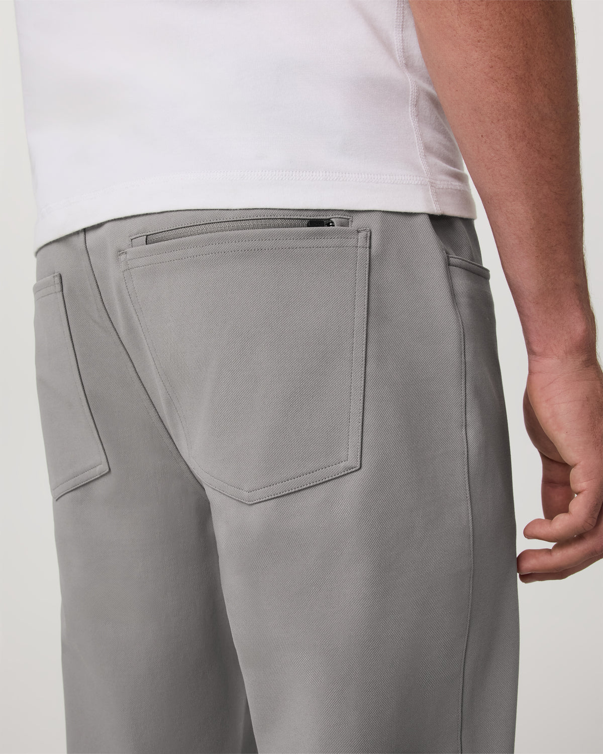 Men Vuori MetaTwill Pant Classic Fit 32" Men's Shiitake Pants