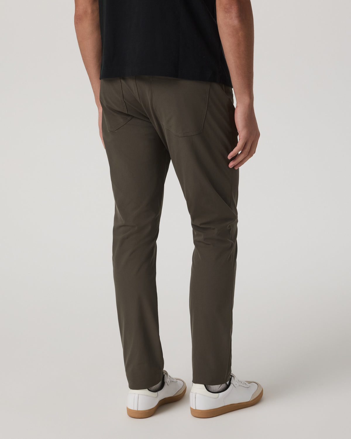 Men Vuori Vuori Meta™ Pant Athletic Slim Fit 34” Dark Oregano