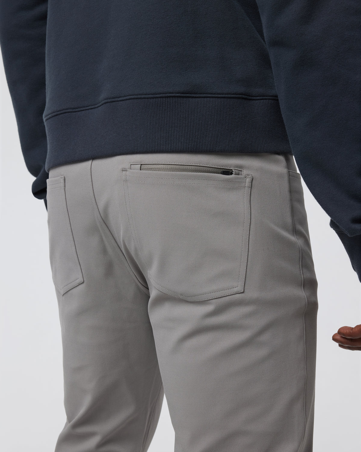 Men Vuori MetaTwill Pant Athletic Slim 32" Shiitake