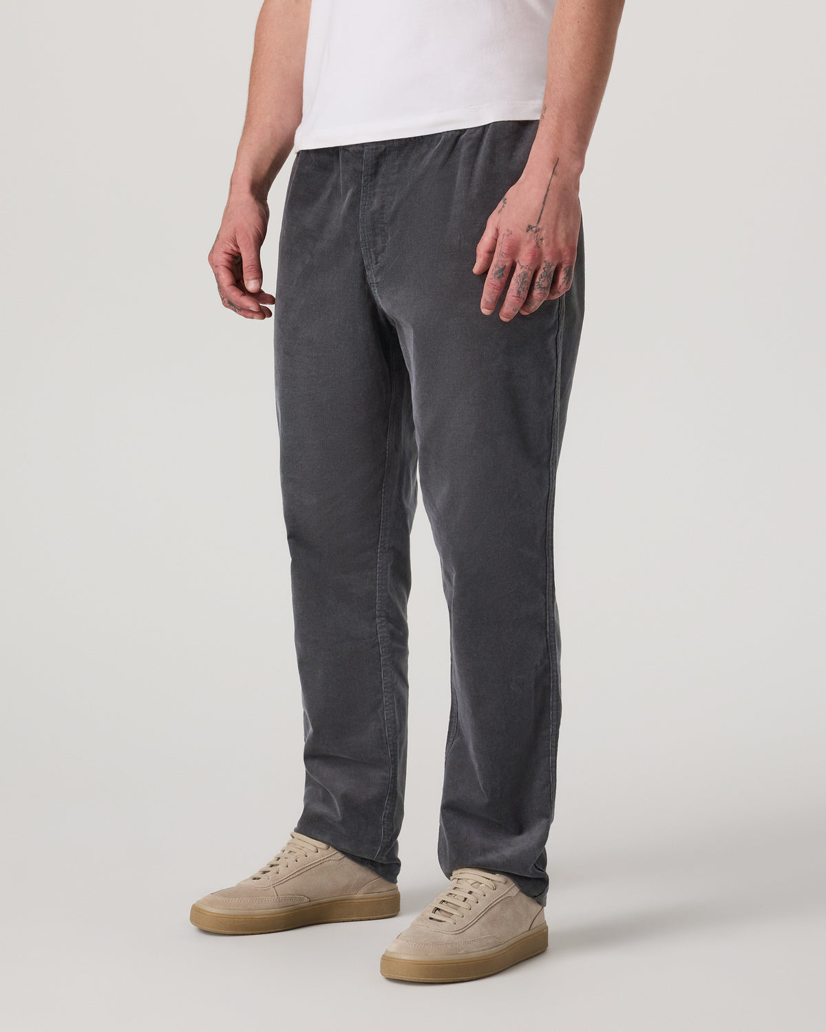 Men Vuori Men's Optimist Elastic Waist Pant Classic Fit Charcoal