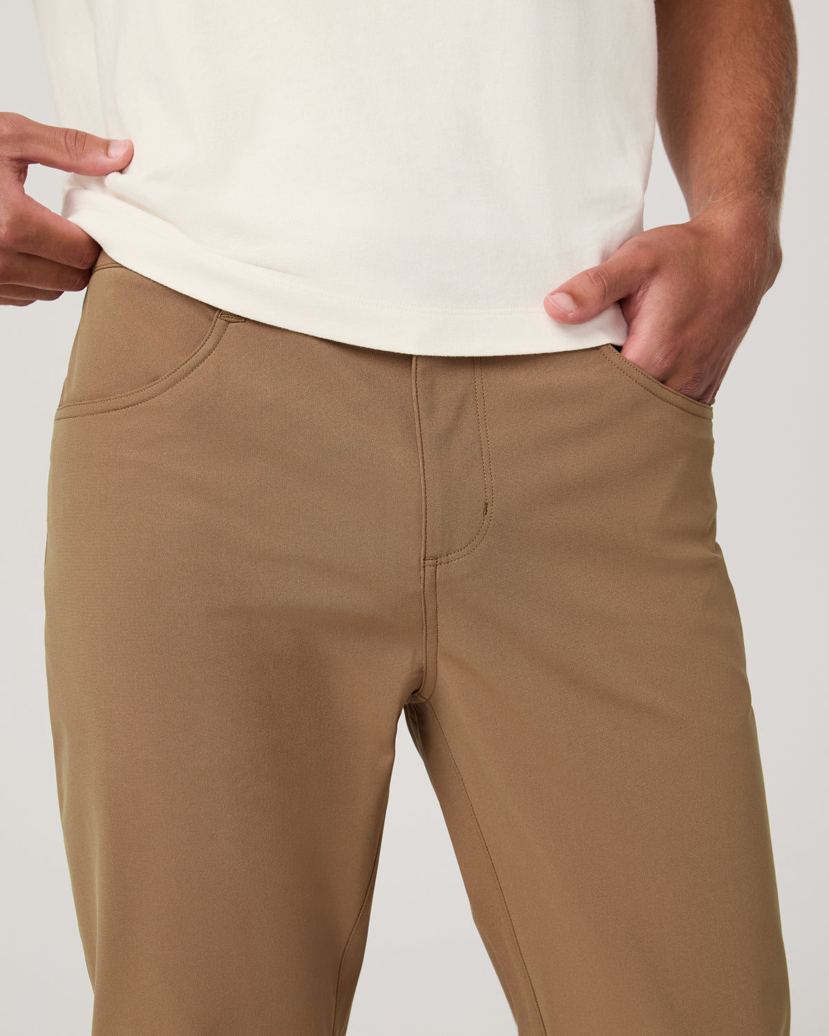 Men Vuori Meta Pant Athletic Slim Fit 32" Men's Pecan 5-Pocket Pant