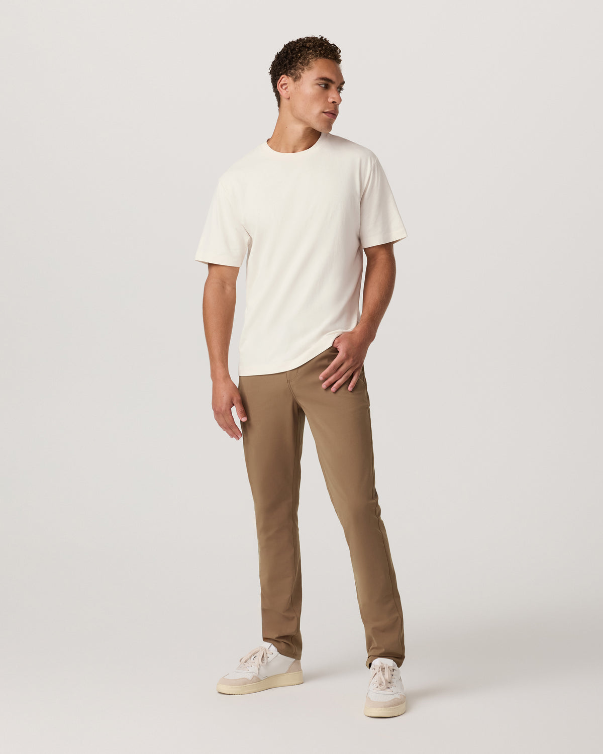 Men Vuori Meta Pant Athletic Slim Fit 32" Men's Pecan 5-Pocket Pant