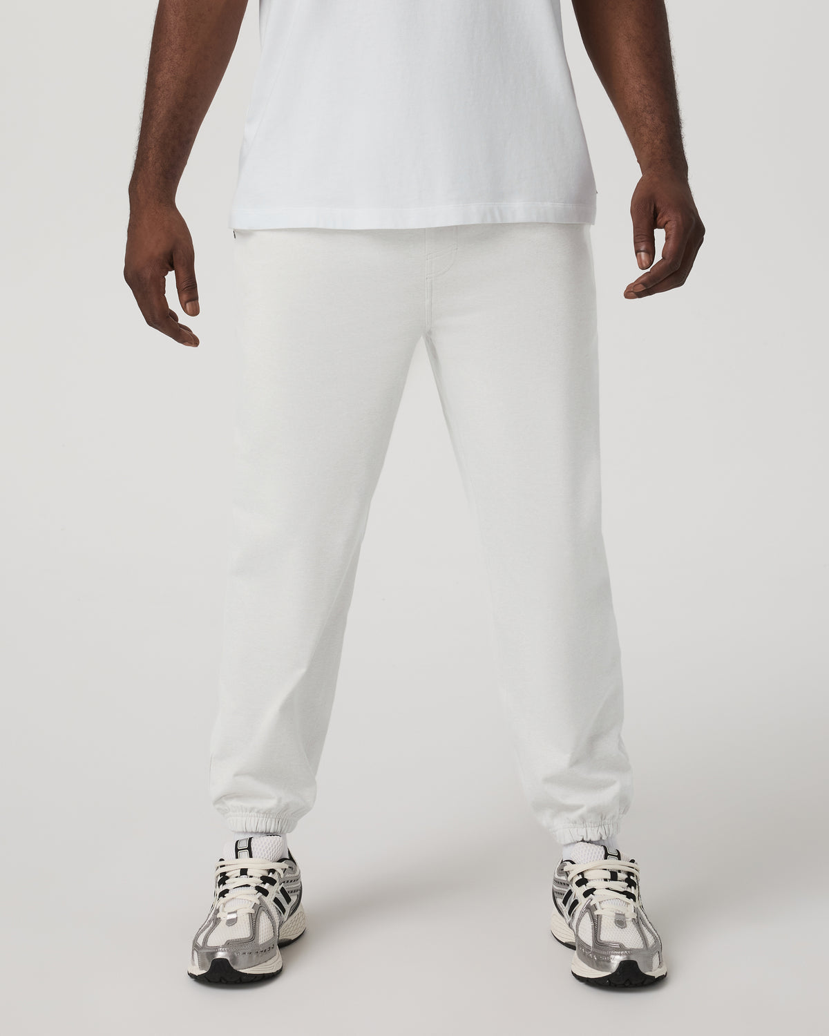 Men Vuori Men's Coronado Sweatpant 28" Salt Heather