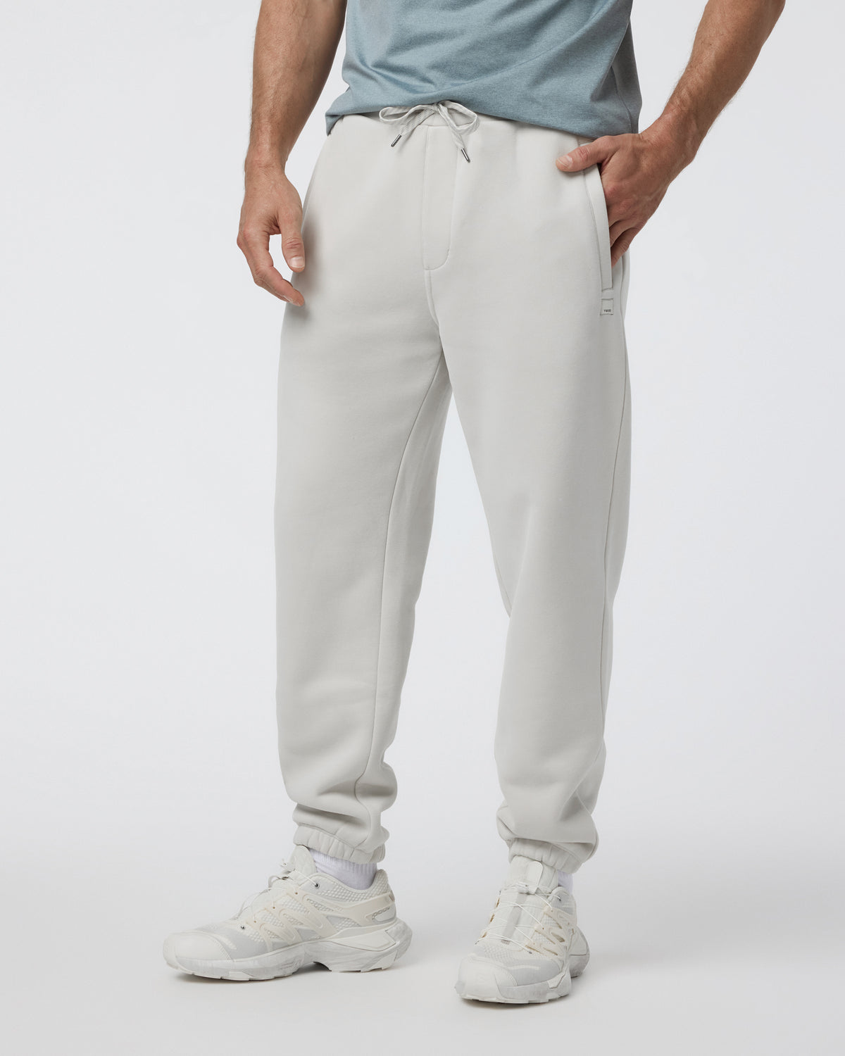 Men Vuori Seaside Sweatpant 28" Men's Relaxed Fit Salt Pants