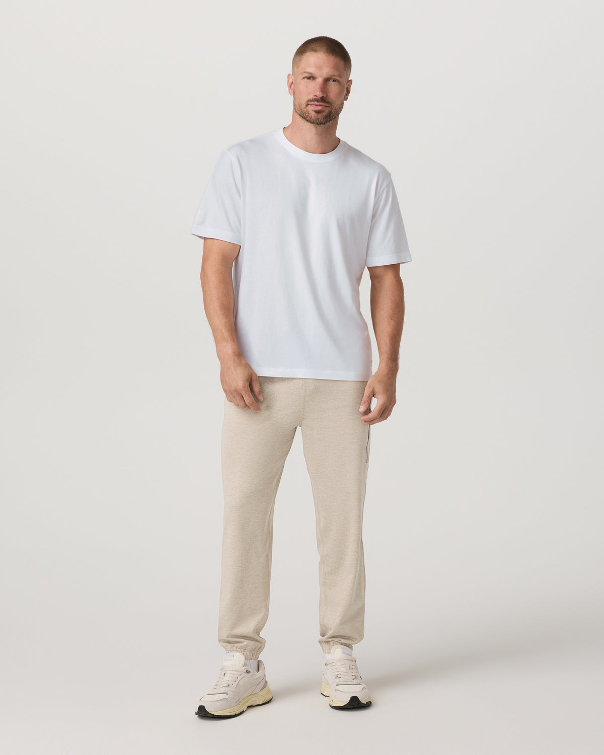Men Vuori Men's Sunday Performance Sweatpant 28" Toast Heather