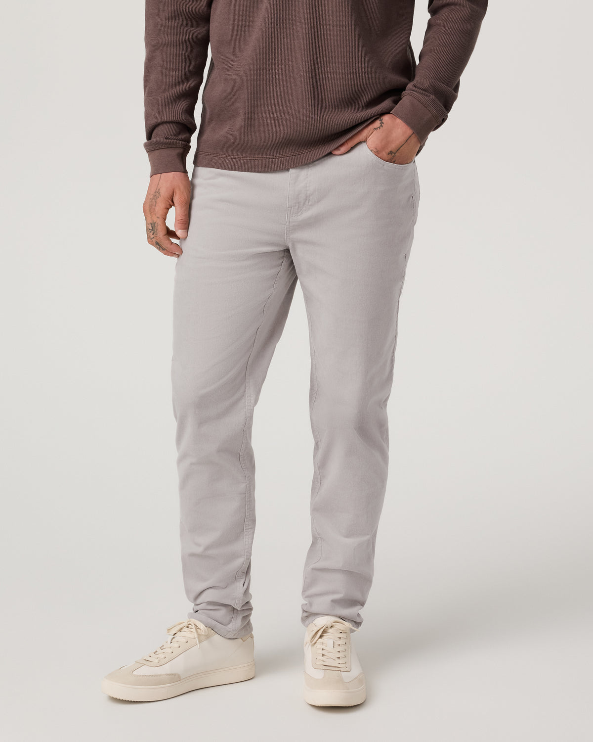 Men Vuori Optimist 5 Pocket Cord Pant Athletic Slim Fit Amethyst Grey