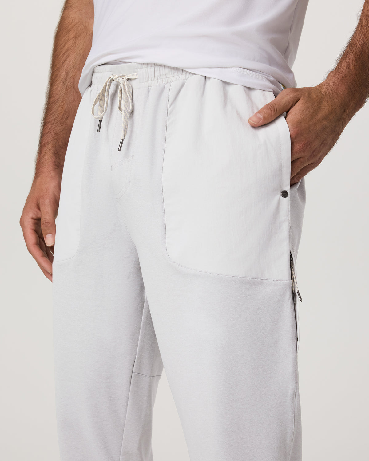 Men Vuori Sunday Mixed Media Jogger 28" Men's Frost Grey Joggers