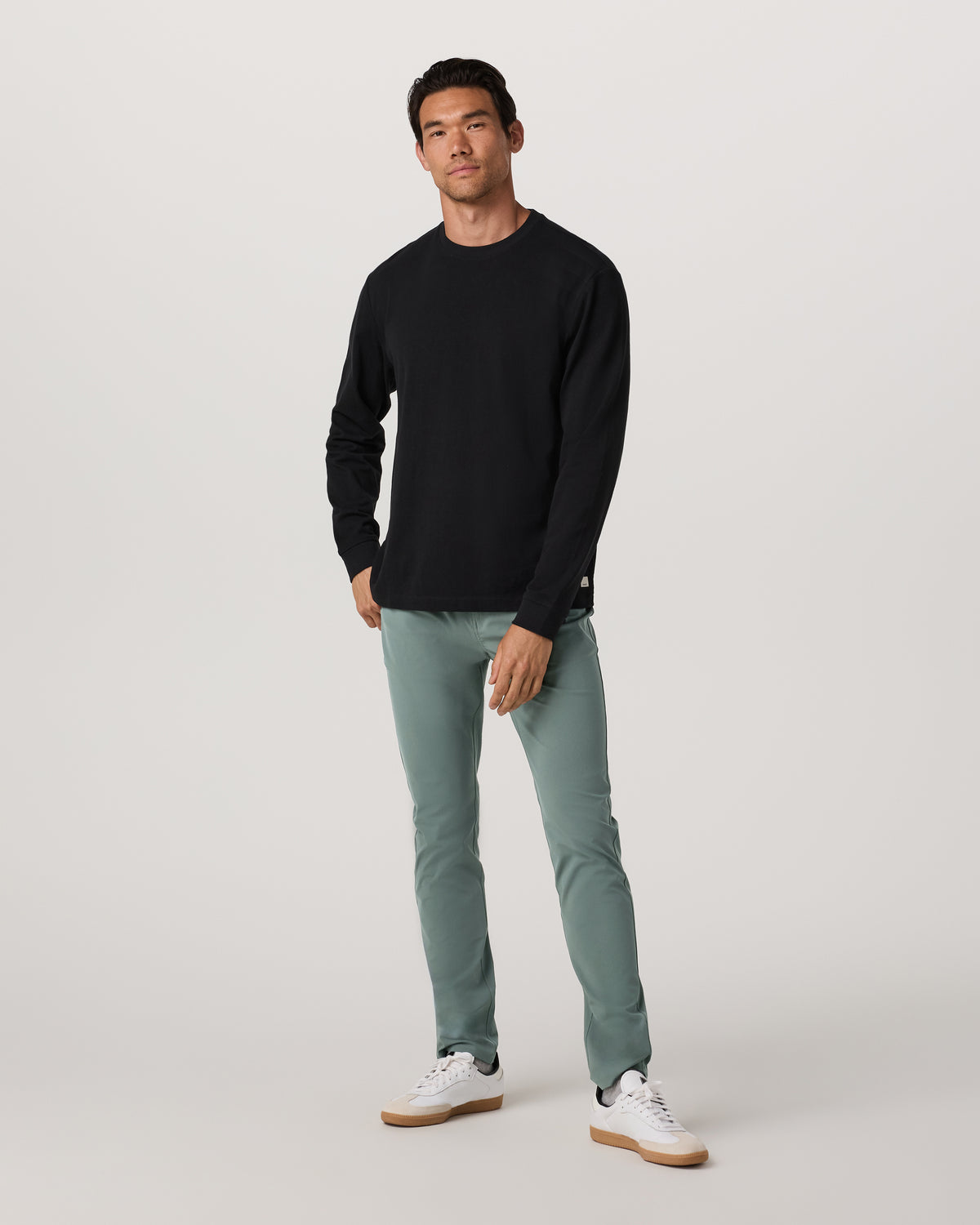 Men Vuori Meta Pant Athletic Slim Fit 32" Men's Marsh 5-Pocket Pant