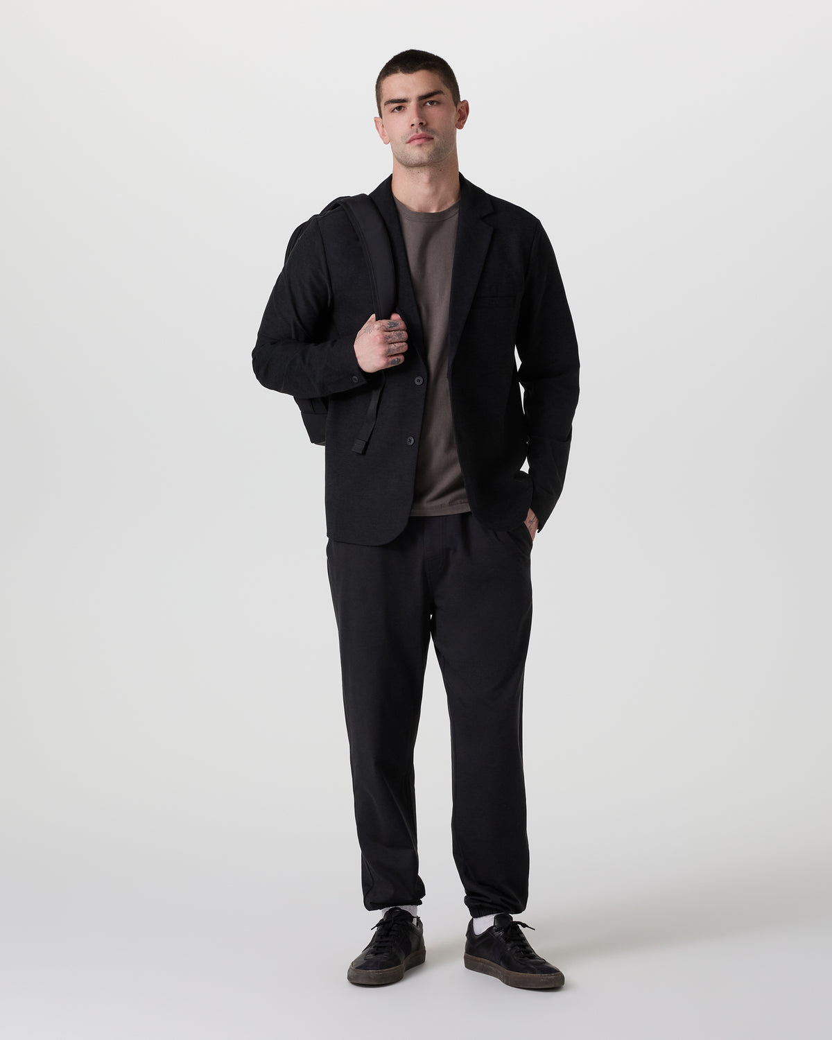Men Vuori Coronado Performance Sweatpant Classic 30" Black Heather