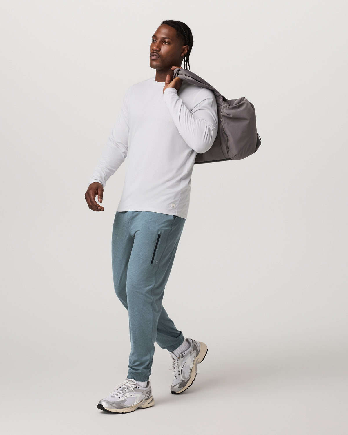 Men Vuori Sunday Performance Sweatpant 28" Men's Smoke Blue Pant
