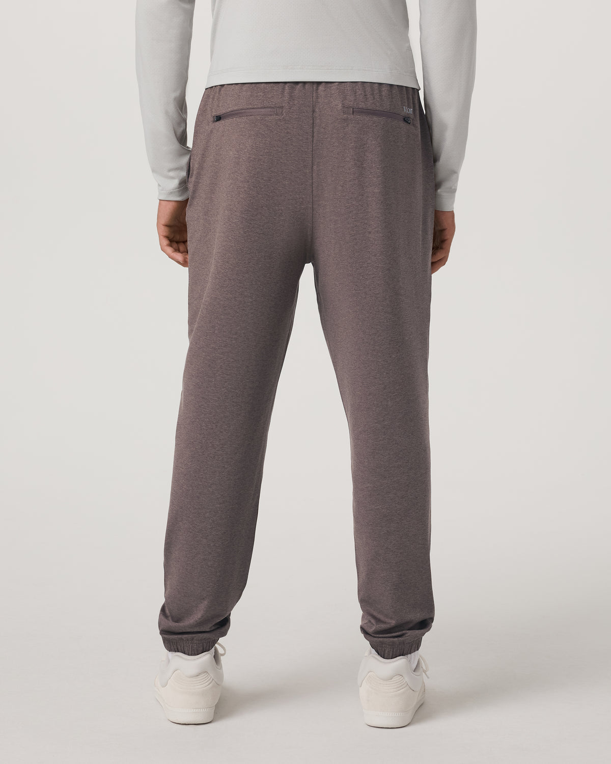 Men Vuori Men's Sunday Performance Sweatpant 30" Huckleberry
