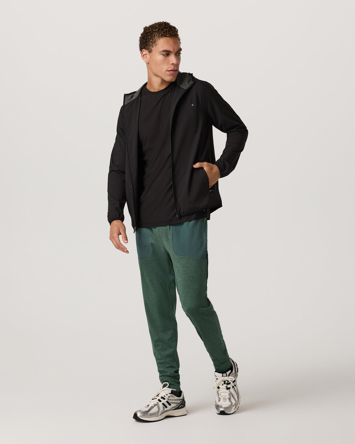 Men Vuori Men's Sunday Mixed Media Jogger 28" Agate Green Heather