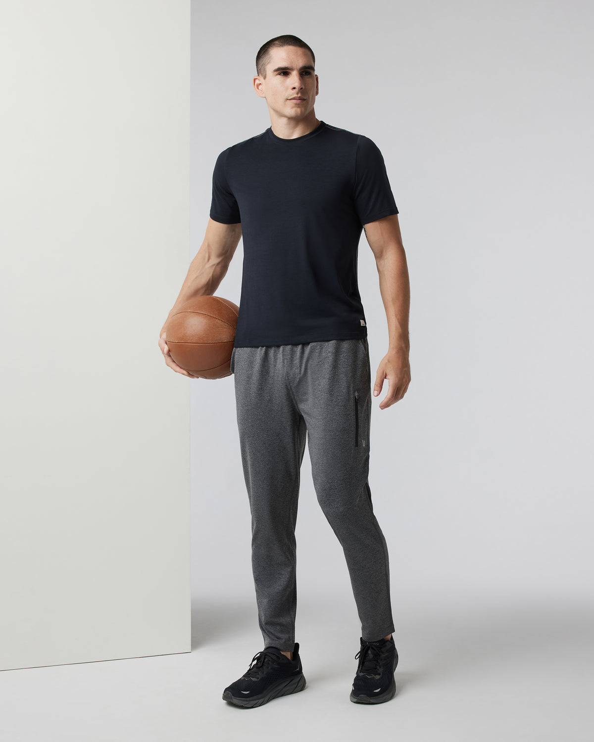 Men Vuori Sunday Performance Track Pant 2.0 Charcoal Heather