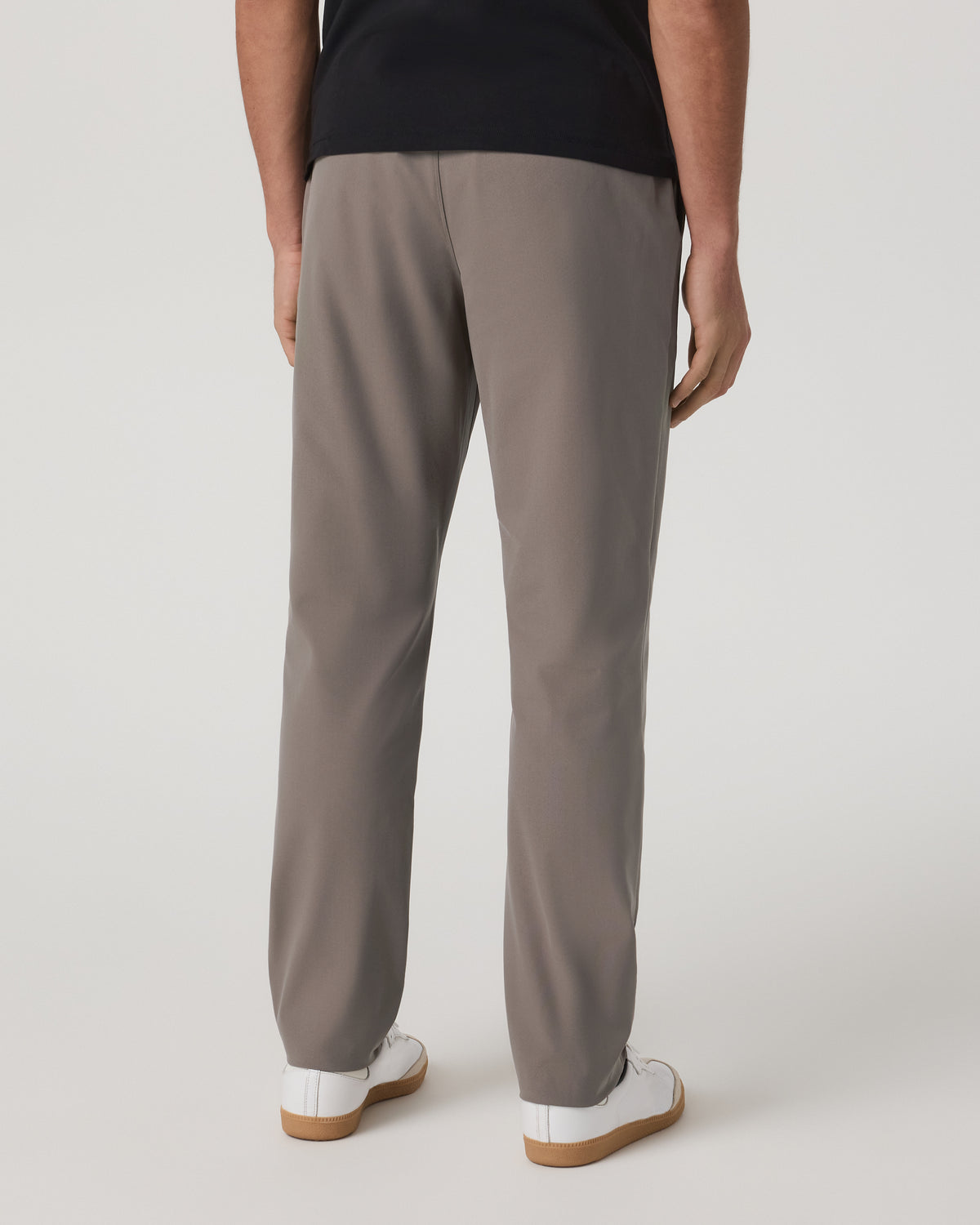 Men Vuori Meta Elastic Waist Pant Classic Fit Smokey Taupe Pants