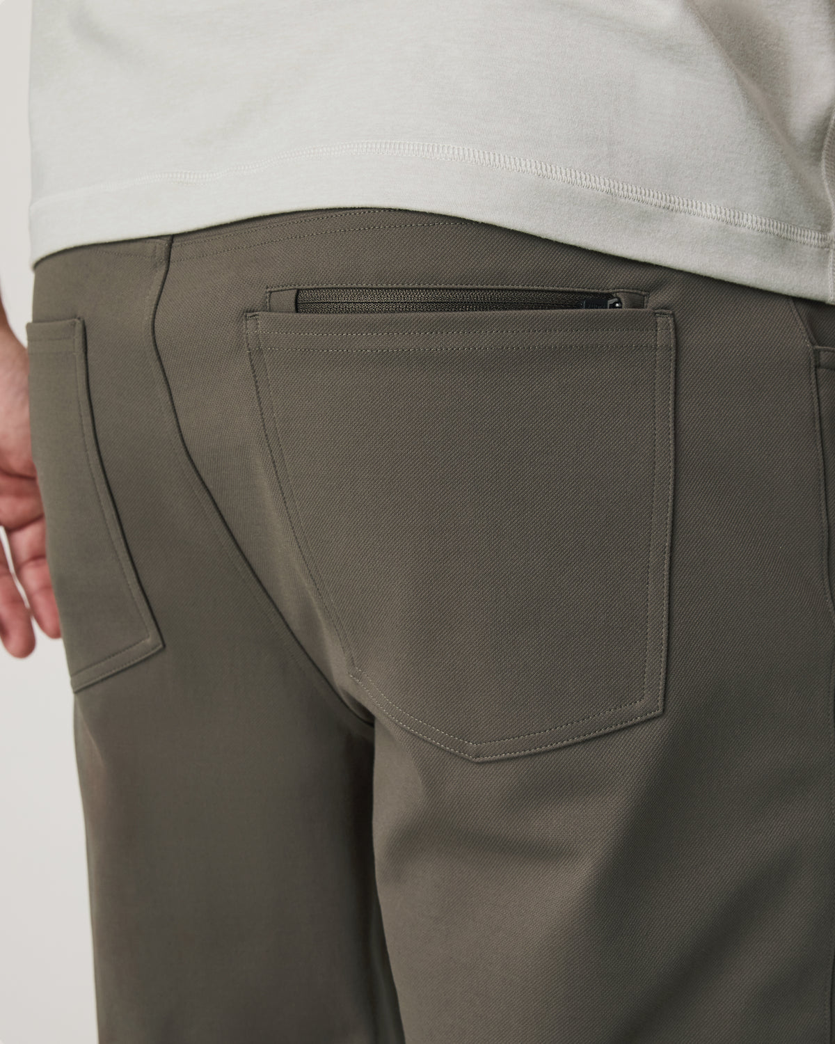 Men Vuori MetaTwill Pant Classic Fit 30" Men's Root Pants