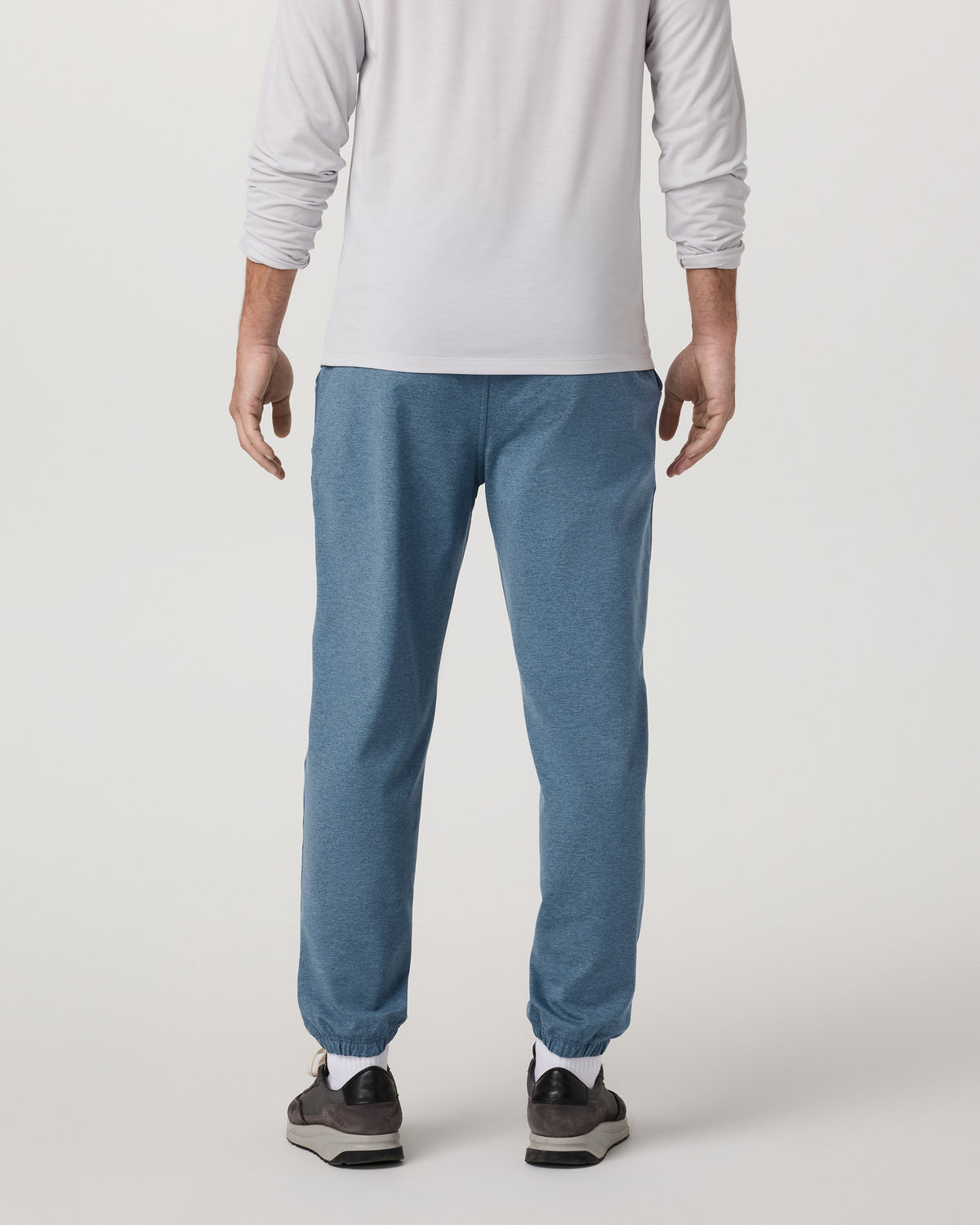 Men Vuori Men's Coronado Sweatpant 28" Pool Blue Heather
