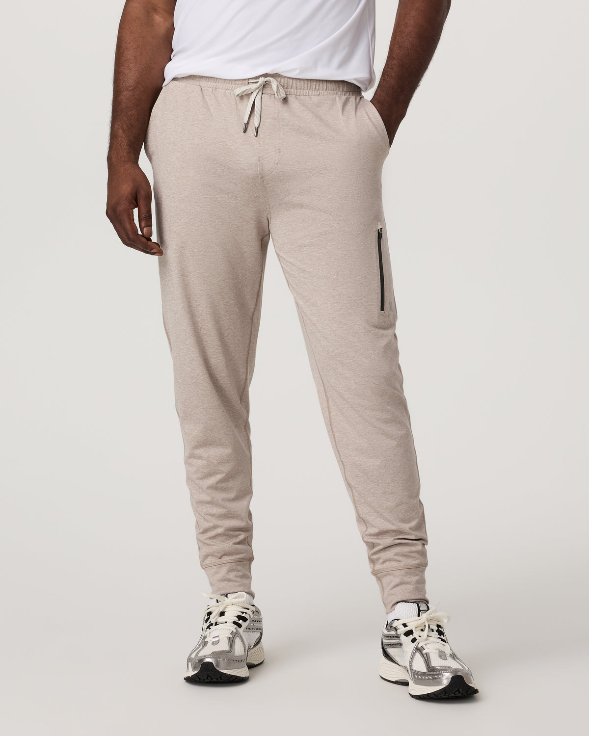 Men Vuori Men's Sunday Performance Jogger 30" Toast Heather