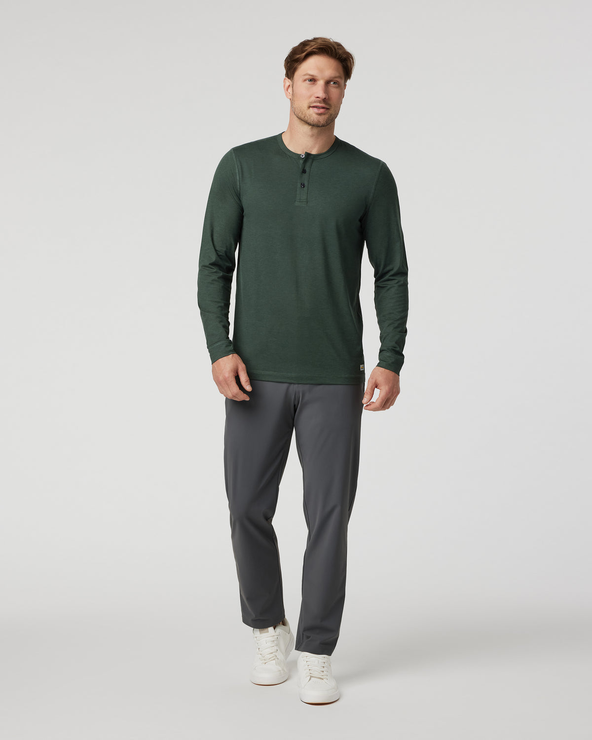 Men Vuori Fleet Chino Pant Athletic Slim 30" Charcoal