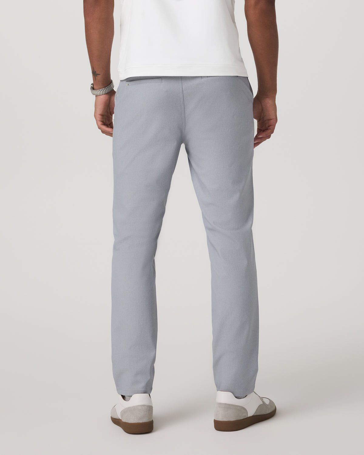 Men Vuori Cascade Tech Chino Athletic Slim Fit 32" Heather Grey