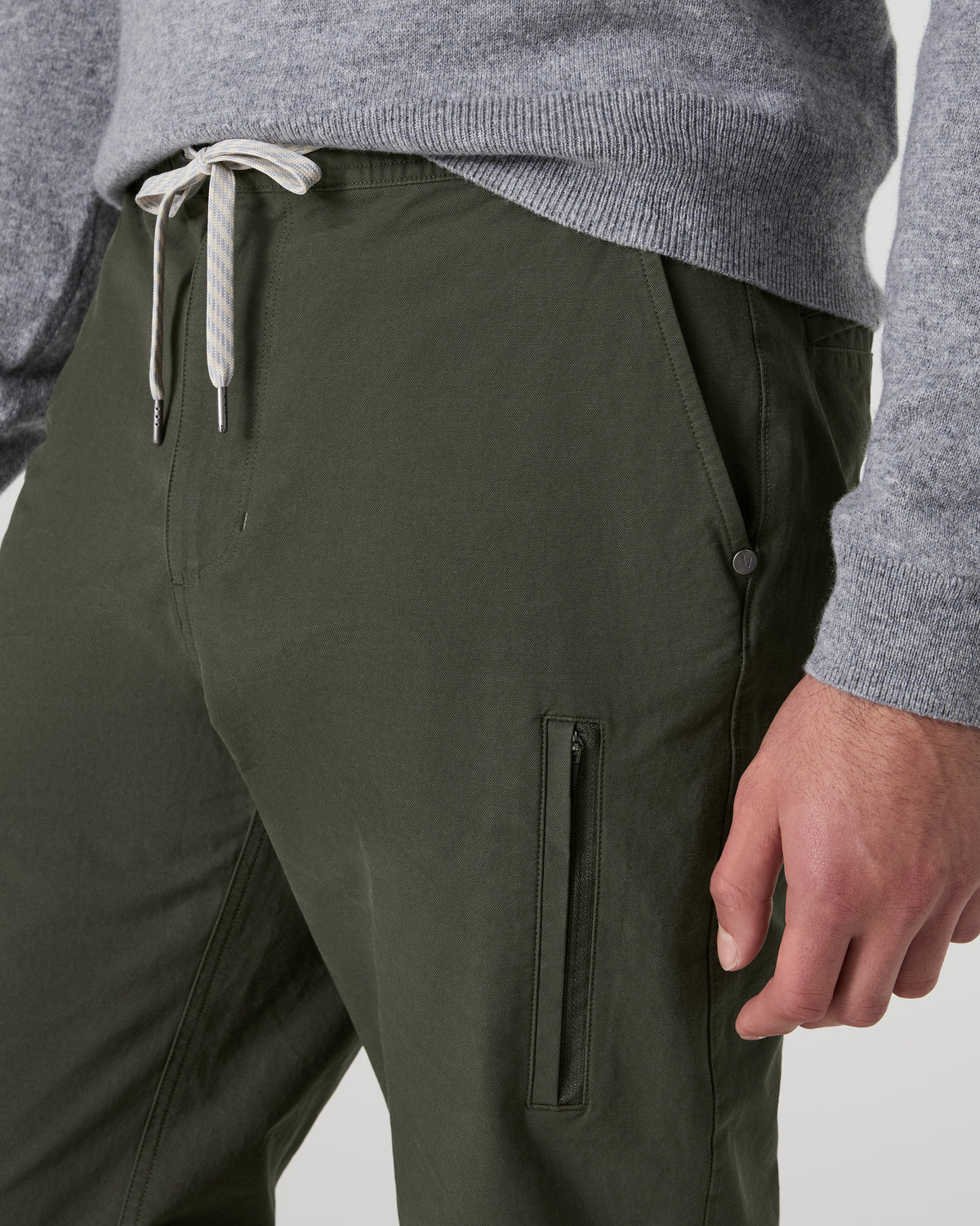 Men Vuori Barren Explorer Pant Classic Fit 30" Kale