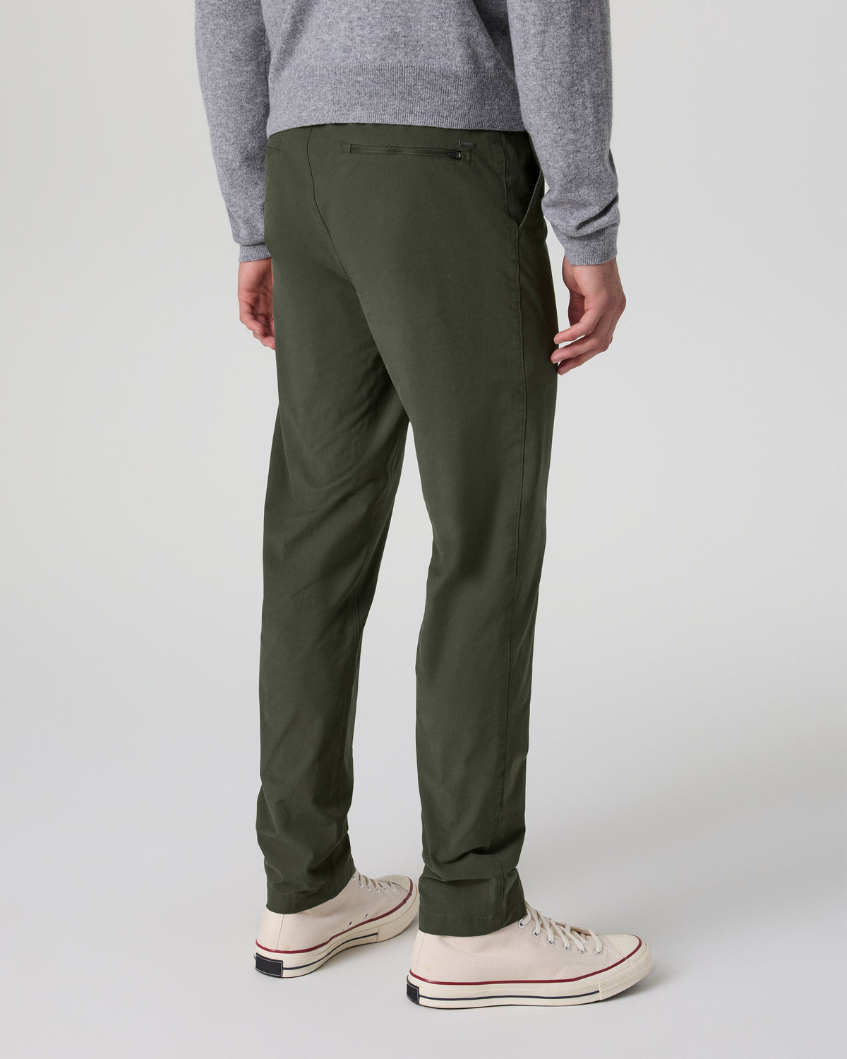 Men Vuori Barren Explorer Pant Classic Fit 30" Kale