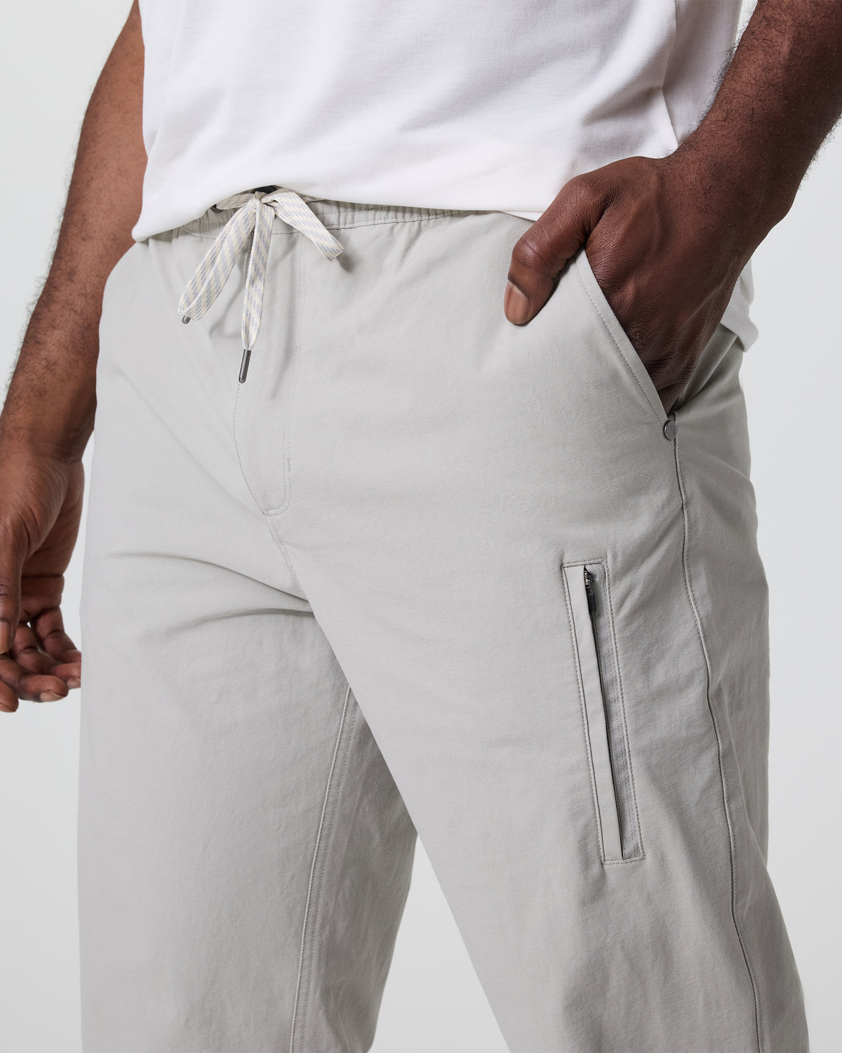 Men Vuori Barren Explorer Pant Classic Fit 30" Talc