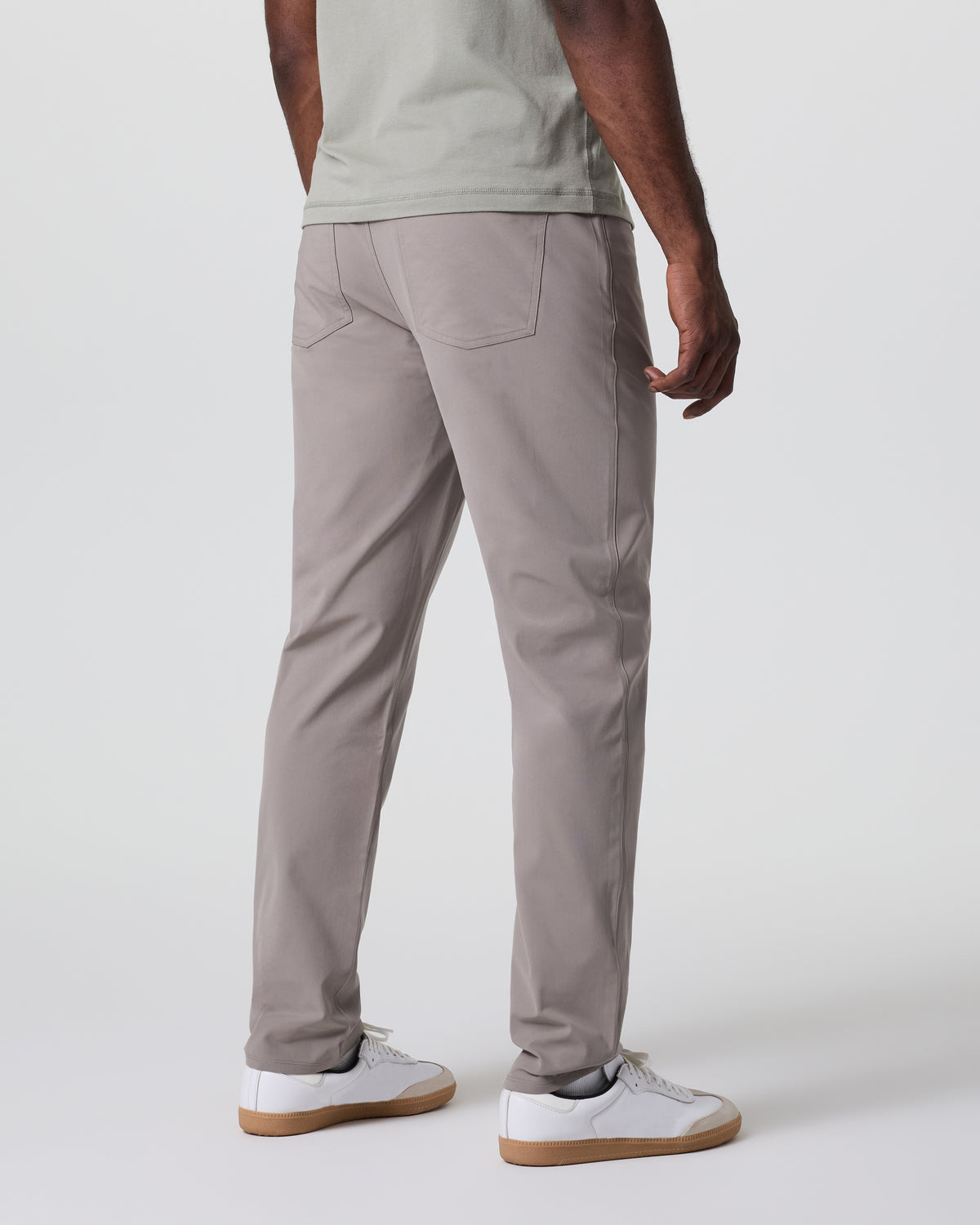 Men Vuori Meta Pant Classic Fit 30" Mocha
